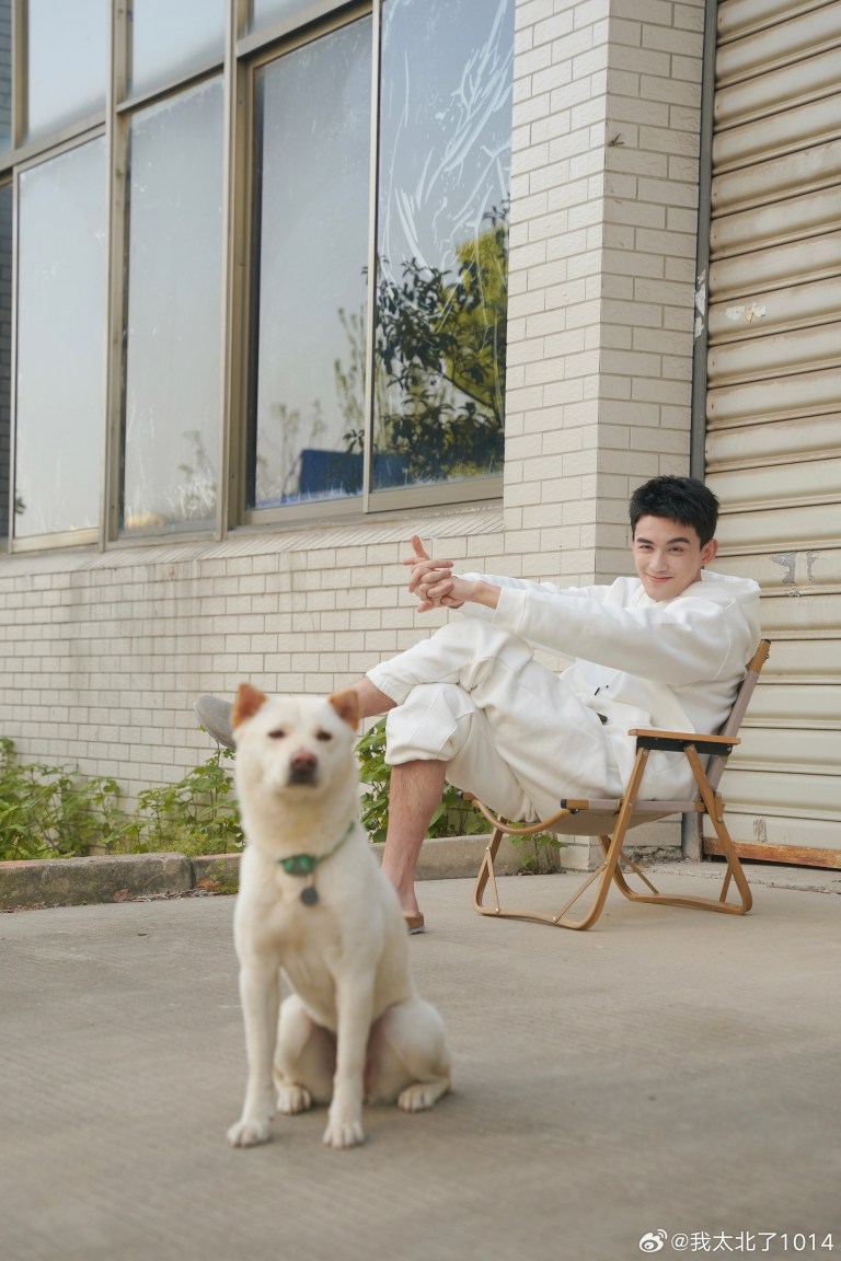 240203 [Photo] Wu Lei in Xiao Bei Weibo Update – Wu Lei Galaxy